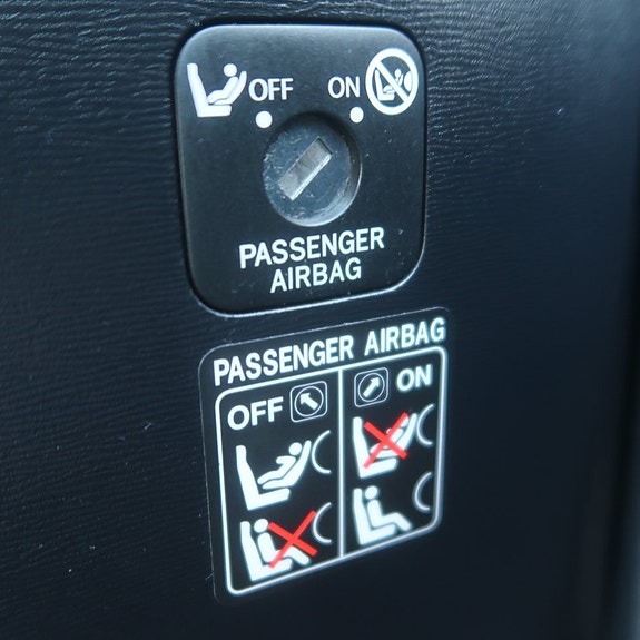 Toyota Avensis 20 of 24