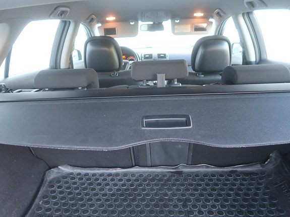 Toyota Avensis 18 of 24