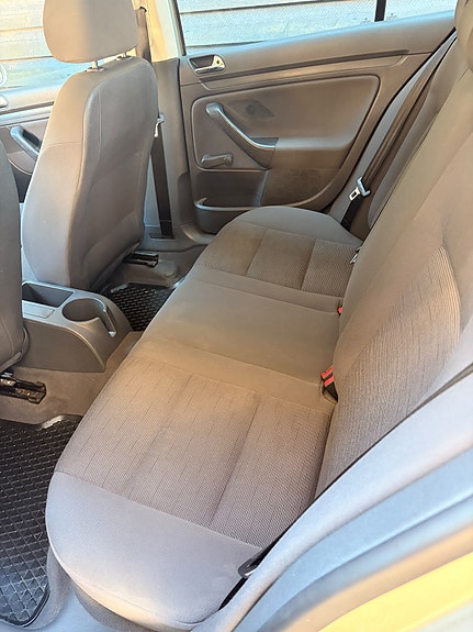 Volkswagen Golf V 6 of 7