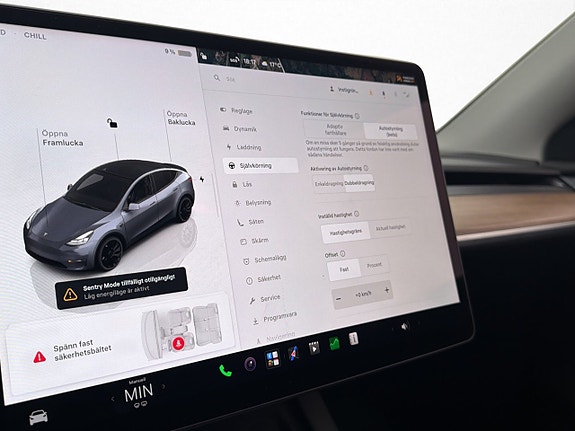 Tesla Model Y 29 of 30