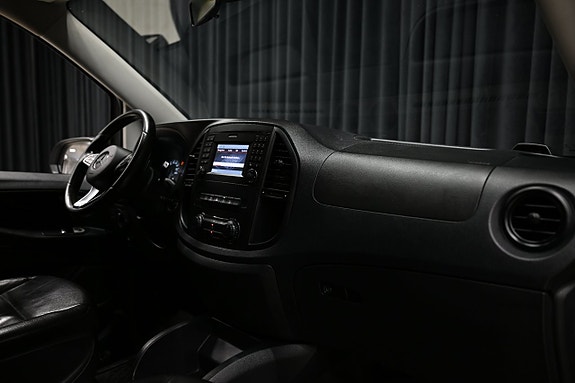 Mercedes-Benz Vito E-CELL 22 of 25