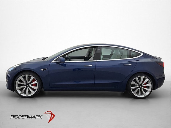Tesla Model 3 9 of 30