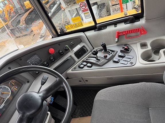 Volvo A 45 G 16 of 16