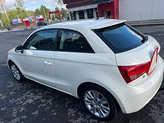 Audi A1 3 of 16