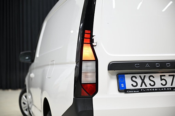 Volkswagen Caddy Maxi 10 of 28