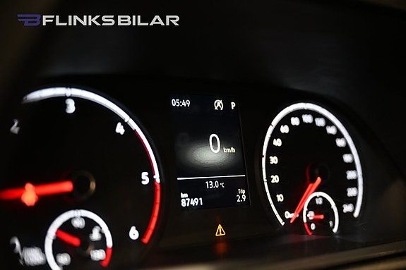 Volkswagen Caddy Maxi 14 of 28