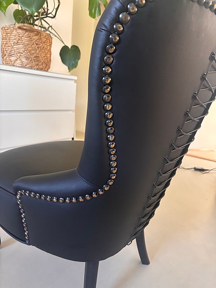 Product image 1 of 8