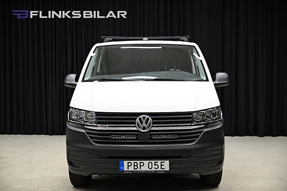 Volkswagen Transporter 12 of 27
