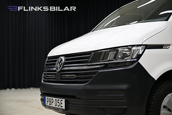 Volkswagen Transporter 13 of 27