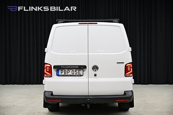 Volkswagen Transporter 10 of 27