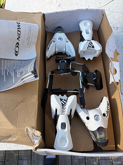 Product image 1 of 2