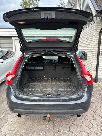 Volvo V60 5 of 9