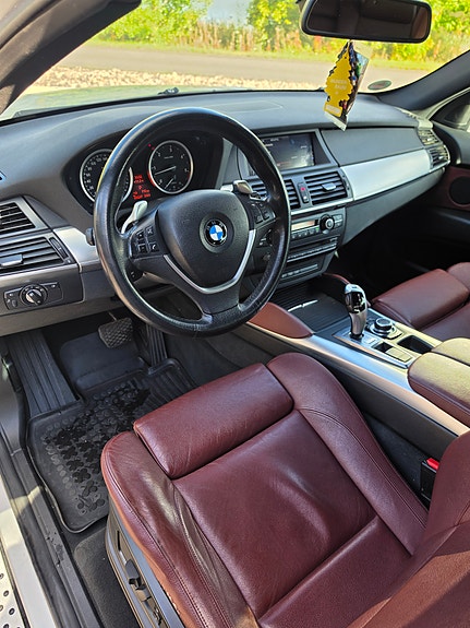 BMW X6 10 of 13