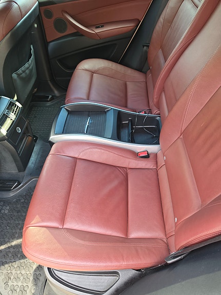 BMW X6 12 of 13