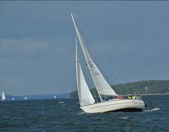 Aphrodite 25 2 of 9