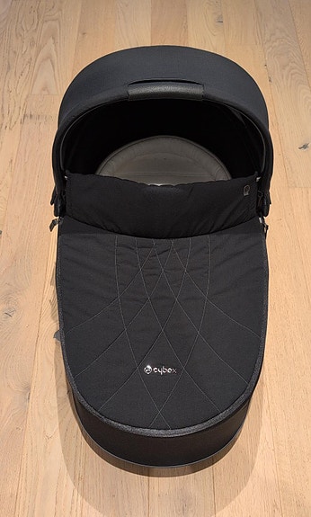 Product image 1 of 10