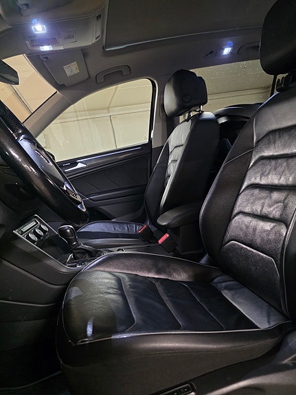Volkswagen Tiguan Allspace 9 of 14