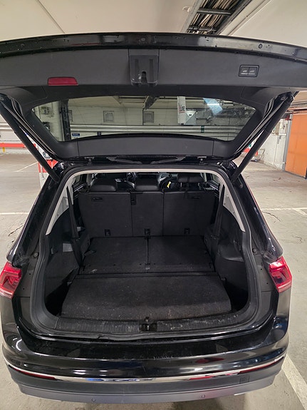Volkswagen Tiguan Allspace 14 of 14