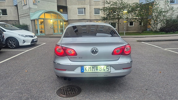 Volkswagen Passat CC 6 of 9