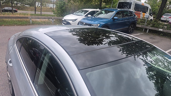 Volkswagen Passat CC 4 of 9