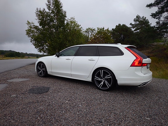 Volvo V90 4 of 11