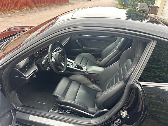 Porsche 911 Turbo S 6 of 7