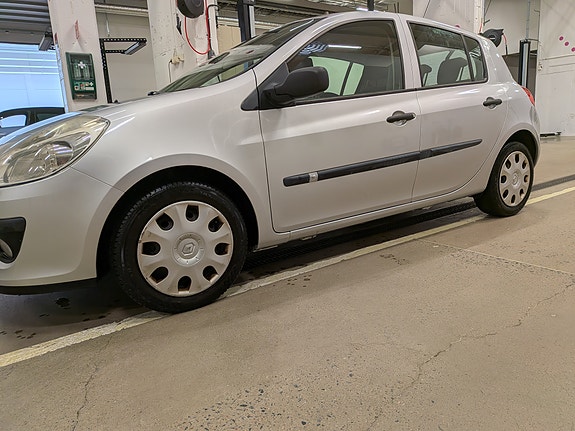 Renault Clio 4 of 10