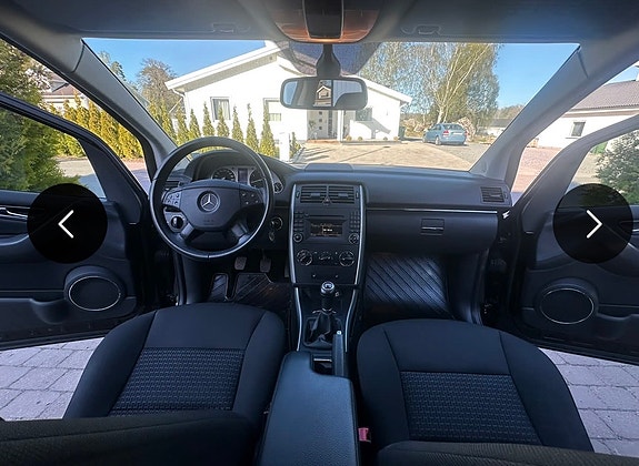 Mercedes-Benz B170 3 of 5