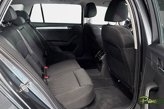 Skoda Superb 16 of 17