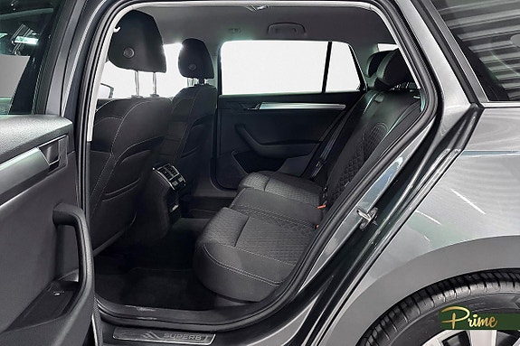 Skoda Superb 15 of 17