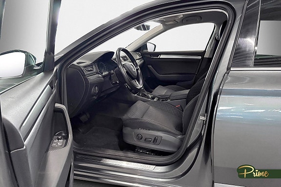 Skoda Superb 11 of 17