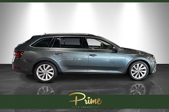Skoda Superb 9 of 17