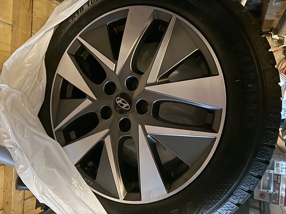 Hyundai Ioniq 6 8 of 9