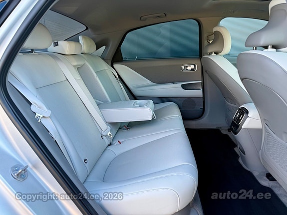 Hyundai Ioniq 6 9 of 9