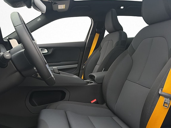 Polestar 2 12 of 30