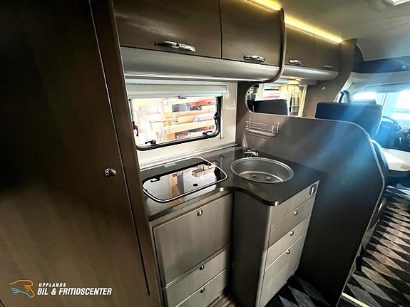 Adria Sport S 650 SF / 3500kg 5 of 9