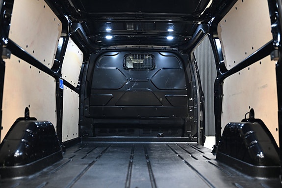 Ford Transit Custom 7 of 27