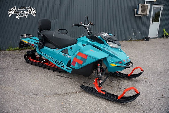 SKI-DOO FREERIDE 154 850 E-TEC -19 8 of 10
