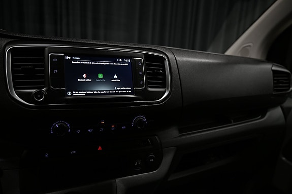 Opel Vivaro 23 of 28