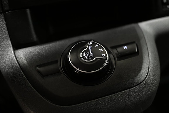 Opel Vivaro 19 of 28