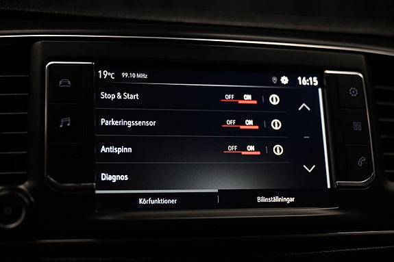 Opel Vivaro 20 of 28