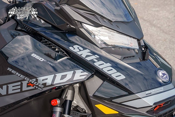 SKI-DOO RENEGADE X-RS 850 E-TEC -18 8 of 9