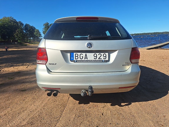 Volkswagen Golf VI 4 of 15