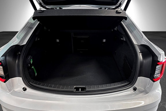 Polestar 2 6 of 17