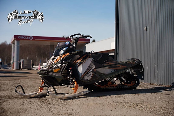 SKI-DOO FREERIDE 146" 800 -13 2 of 7
