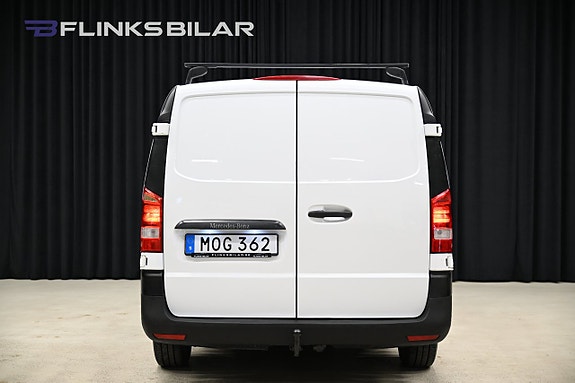 Mercedes-Benz Vito 111 12 of 24