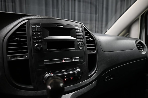Mercedes-Benz Vito 111 20 of 24
