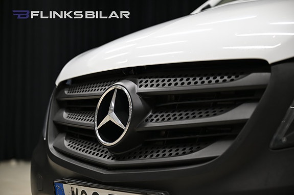 Mercedes-Benz Vito 111 2 of 24