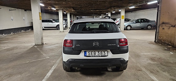 Citroen C4 Cactus 3 of 9