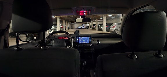 Citroen C4 Cactus 6 of 9